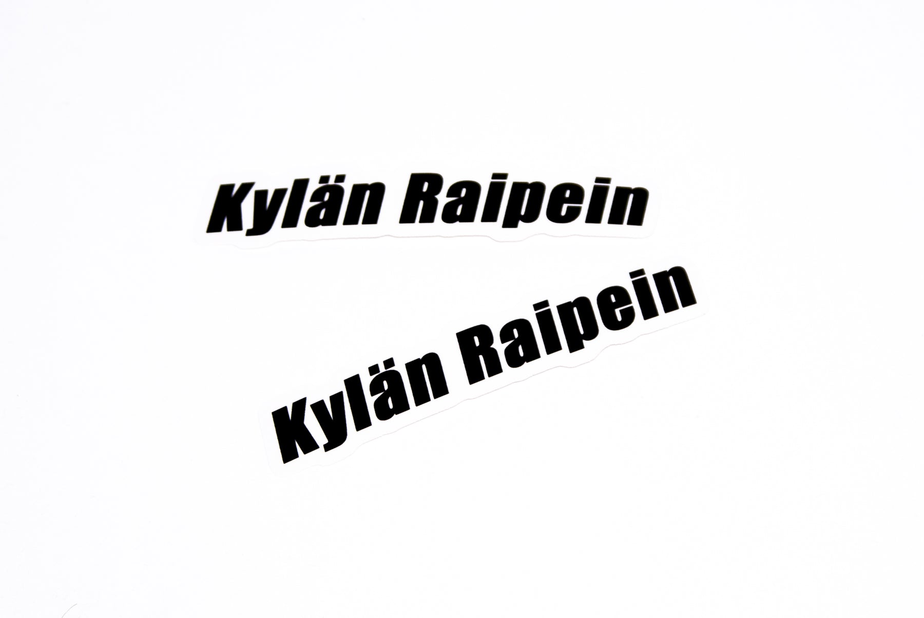 Kylän Raipein -Tarra